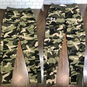 Under Armour youth large pant